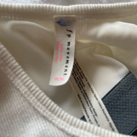 White Ribbed Crop Top - Picture 3 of 3